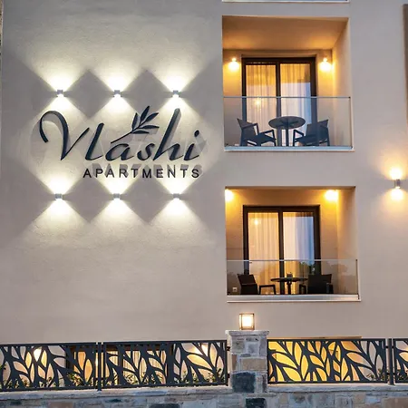 Vlashi شقة فندقية يميناريا