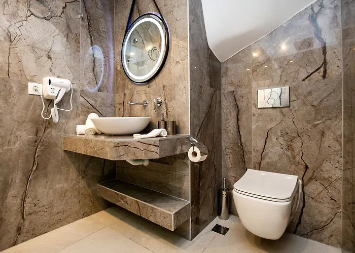 Aparthotel Vlashi